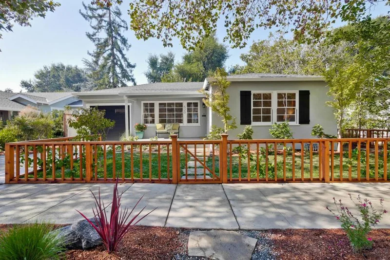 520 Franklin, Mountain View, CA 94041