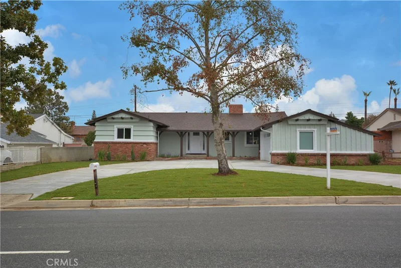 1032 Hollenbeck, West Covina, CA 91791