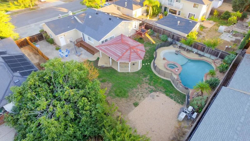 1011 Avondale, San Jose, CA 95129