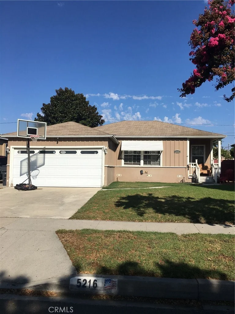 5216 Obispo, Lakewood, CA 90712