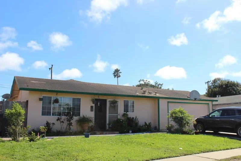 415 Pueblo, Salinas, CA 93906