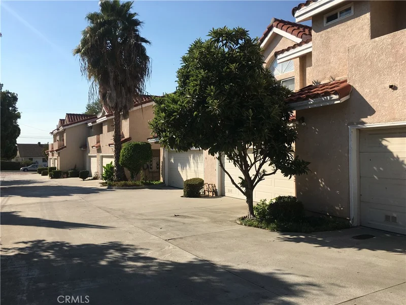 560 5th #H, La Puente, CA 91744