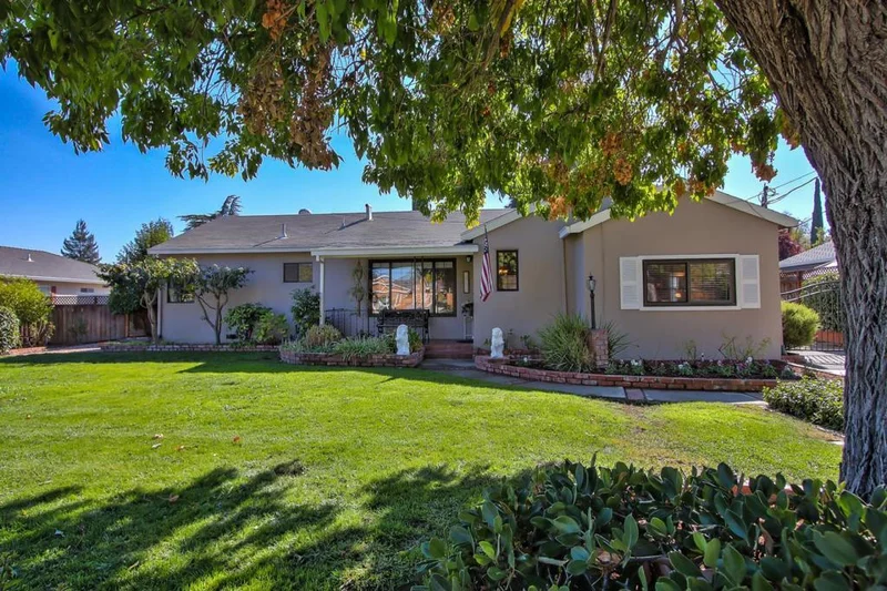 18676 Mcfarland, Saratoga, CA 95070