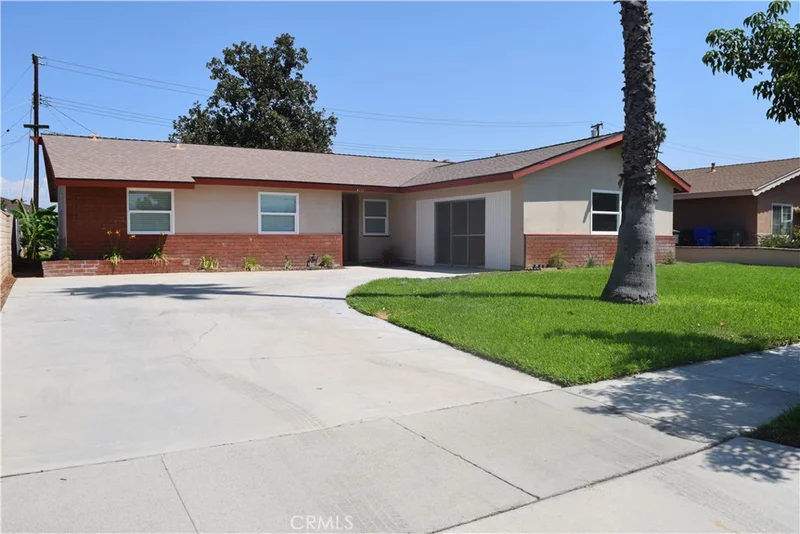 4111 Jones, Riverside, CA 92505
