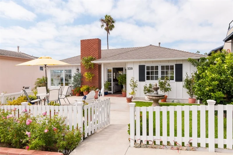 229 Ocean View, Newport Beach, CA 92663