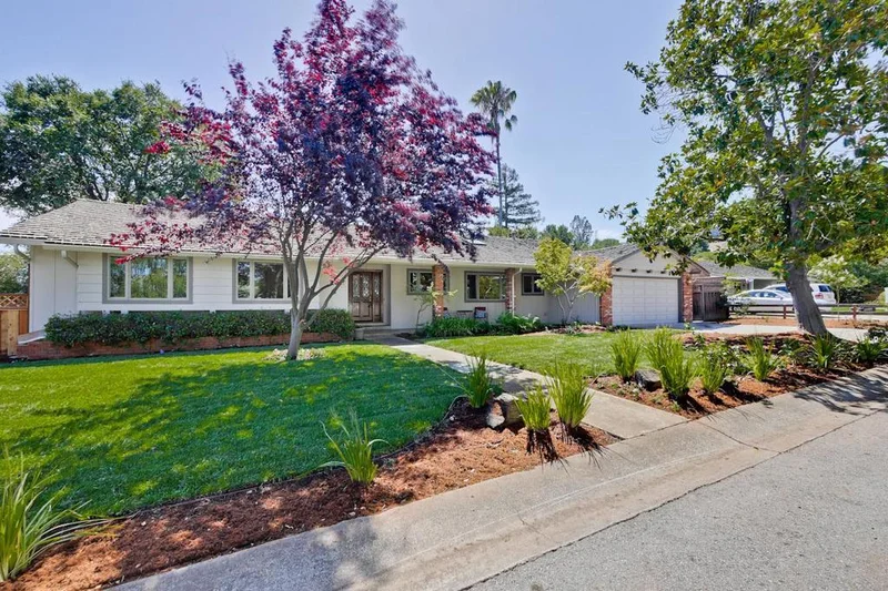 862 Renetta, Los Altos, CA 94024