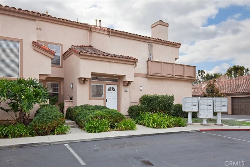 30 Ericson Aisle, Irvine, CA 92620