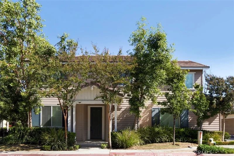 8715 Nantes, Riverside, CA 92503