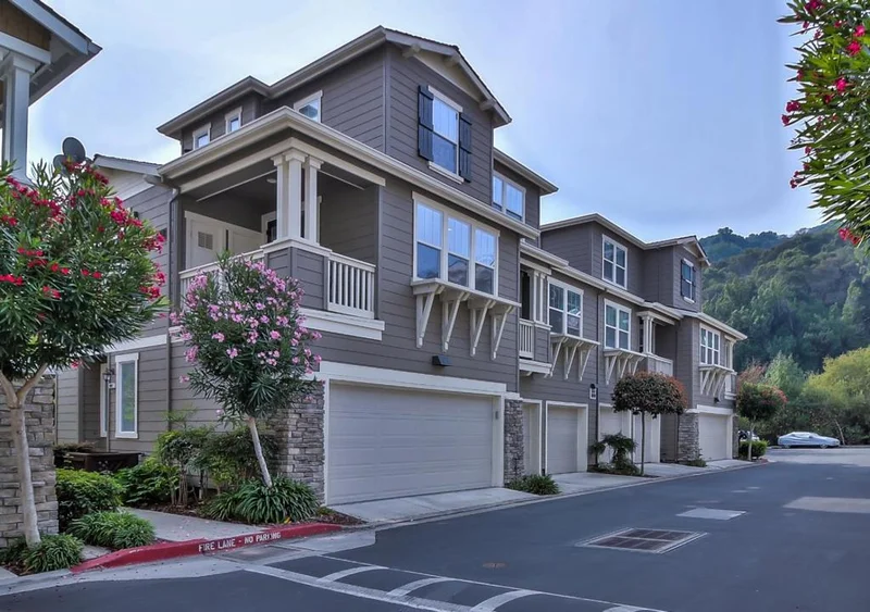 1000 Live Oak Wy #1001, Belmont, CA 94002