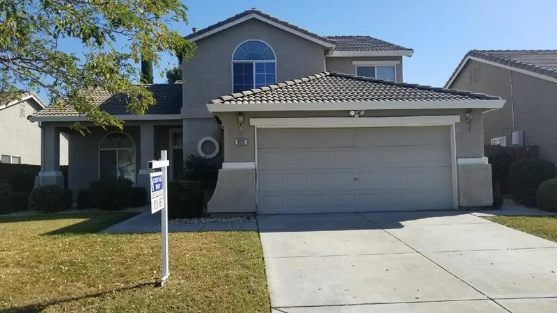 4122 Vercelli, Stockton, CA 95206