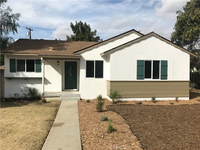 8627 Magnolia, Riverside, CA 92504