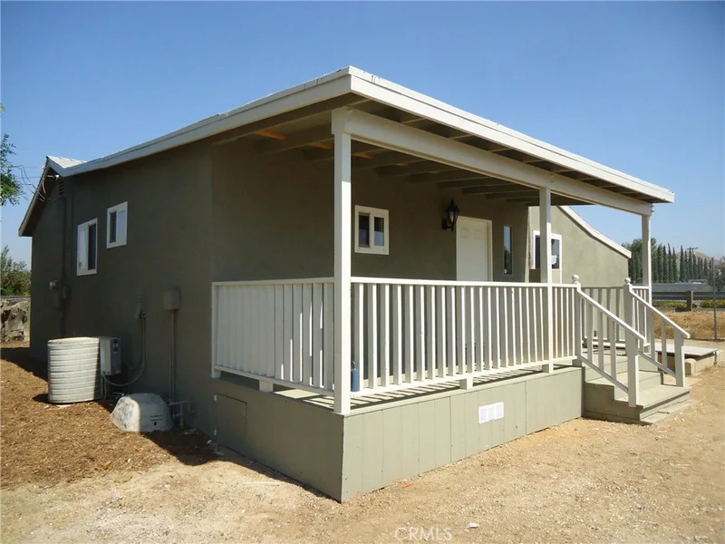 8619 Lakeview, Jurupa Valley, CA 92509