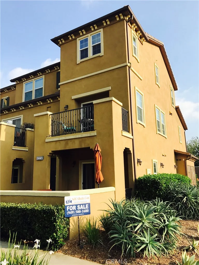 12251 Holly, Santa Fe Springs, CA 90670