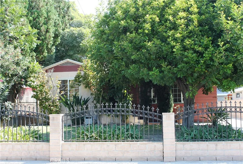 1034 Farnam, Highland Park, CA 90042