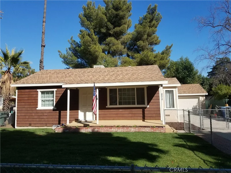 4517 Stoddard, San Bernardino, CA 92407