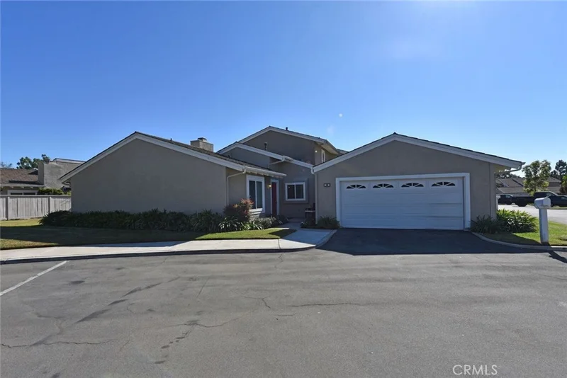 19 Sunfish #31, Irvine, CA 92604
