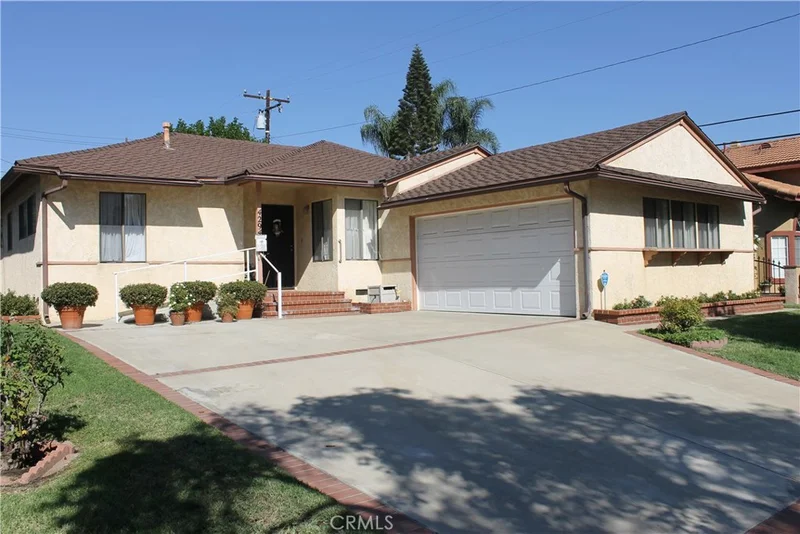 4294 Granada, Montclair, CA 91763