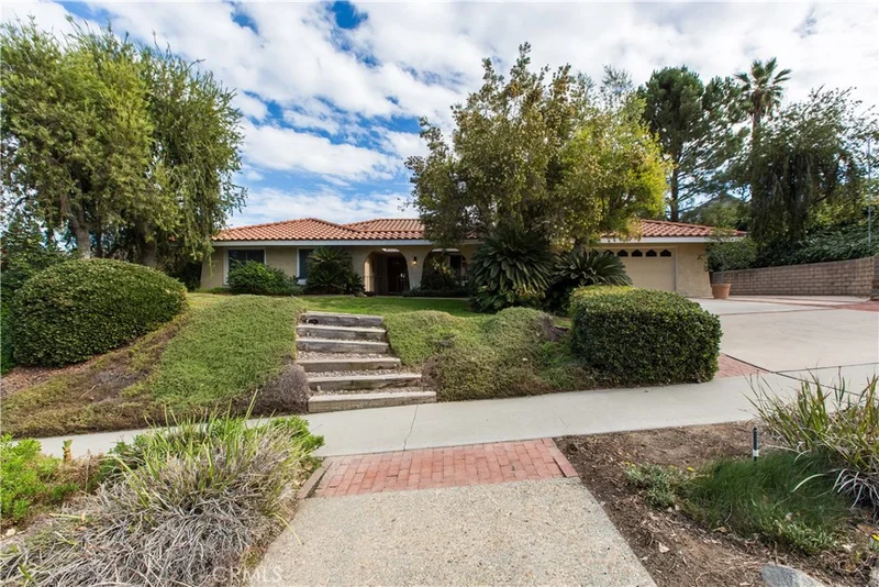 5540 Intervale, Riverside, CA 92506
