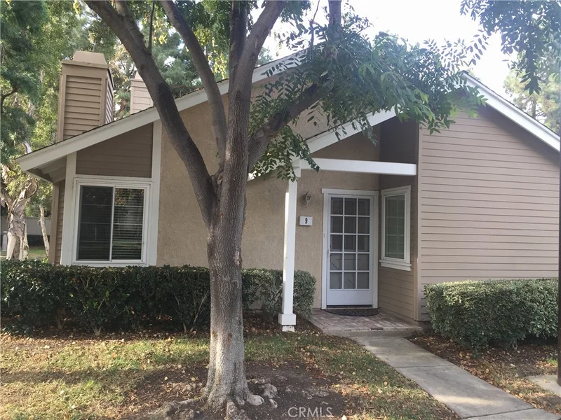 9 Fox Holw #13, Irvine, CA 92614
