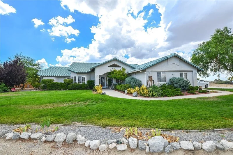 11772 Mountain, Pinon Hills, CA 92372