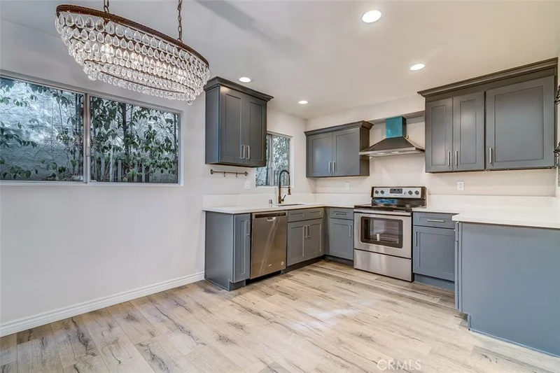 882 Victor #19, Inglewood, CA 90302