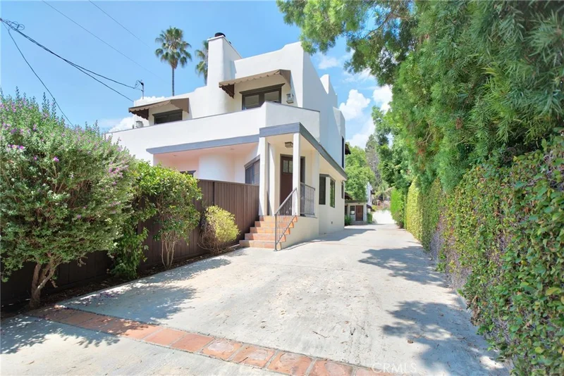 519 Alameda, Altadena, CA 91001
