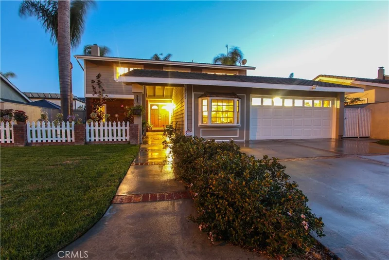 8572 Masters, Huntington Beach, CA 92646