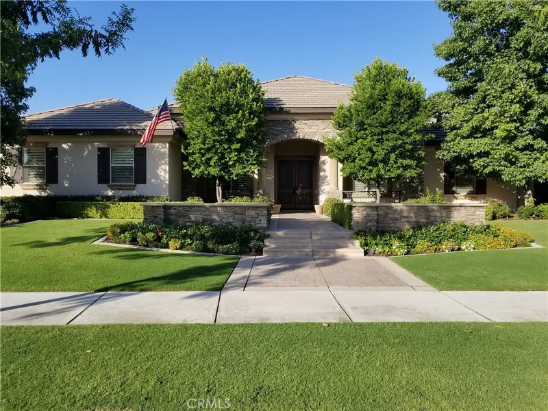 11413 Queensbury, Bakersfield, CA 93312