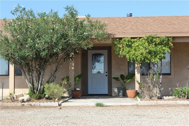 8674 Gobi, Phelan, CA 92371