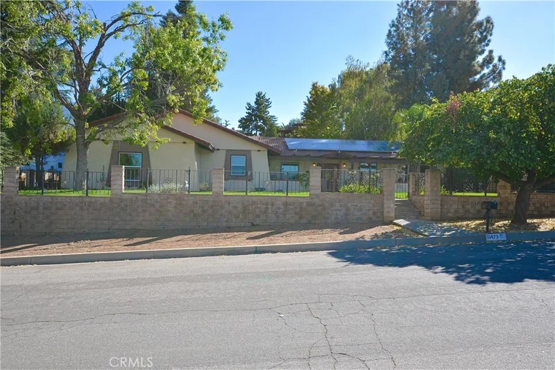11473 Golden Gate, Yucaipa, CA 92399