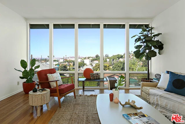 630 Vendome, Los Angeles, CA 90026