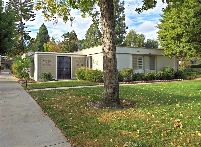455 Avenida Sevilla #D, Laguna Woods, CA 92637
