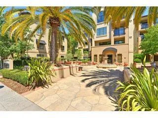 633 Elm #402, San Carlos, CA 94070