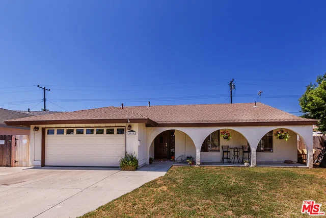 8865 Clinton, Ventura, CA 93004