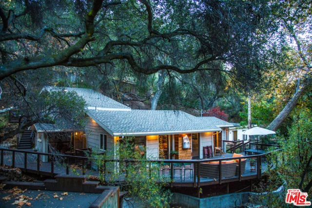 1178 N Topanga Canyon Blvd, Topanga, CA 90290