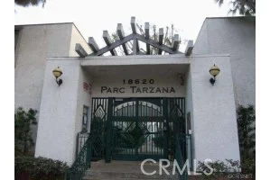 18620 Hatteras Street 132, Tarzana, CA 91356