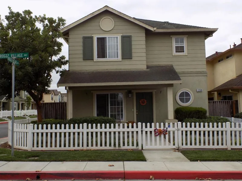 12508 Rogge Village, Salinas, CA 93906
