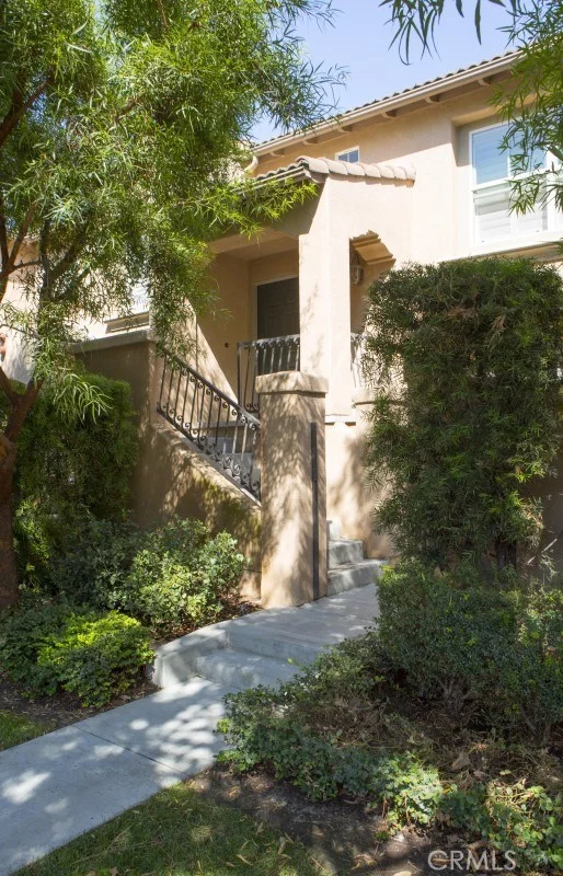 105 Trailing Vine, Irvine, CA 92602