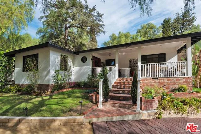 10400 Johanna, Sunland, CA 91040
