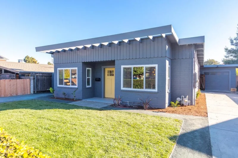 2250 Capitol, East Palo Alto, CA 94303