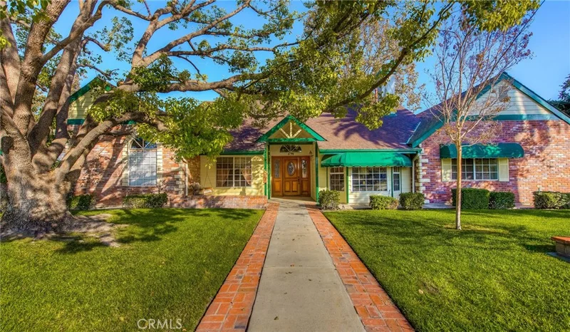 628 West, Anaheim, CA 92801