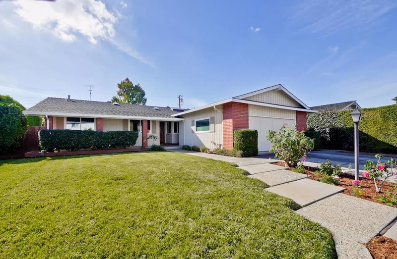 876 Knickerbocker, Sunnyvale, CA 94087
