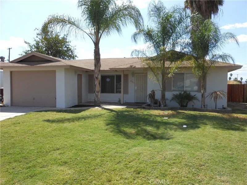 27093 Evelyn, Hemet, CA 92543