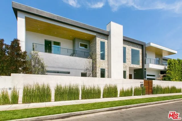 8455 Oakwood, Los Angeles, CA 90048