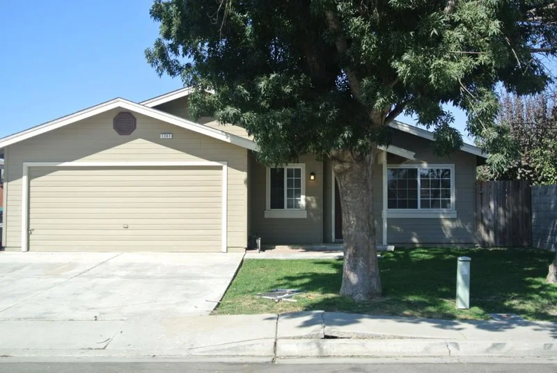 1241 Wellington, King City, CA 93930