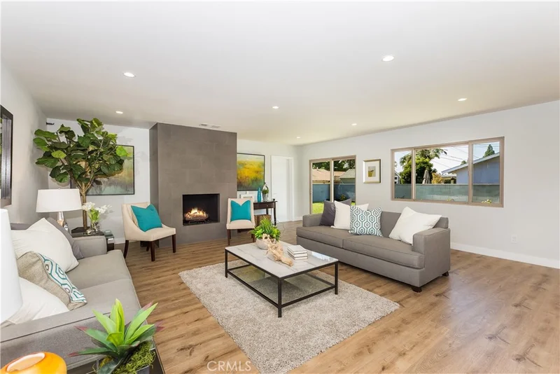 1162 Crown, Glendora, CA 91740
