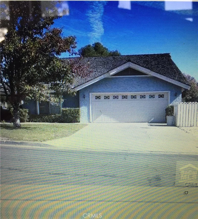 30130 Channel Way Dr, Canyon Lake, CA 92587