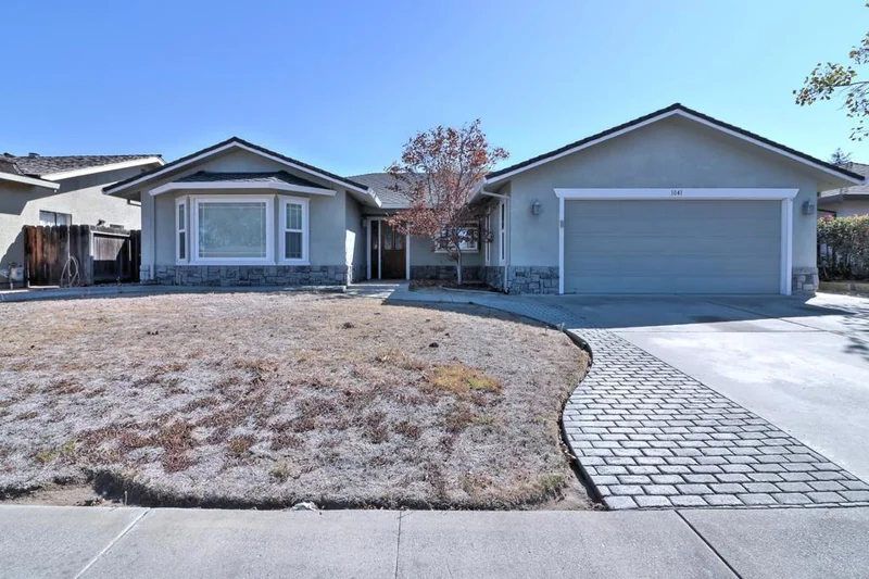 1041 Trinity, Hollister, CA 95023