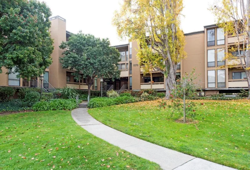 1170 Foster City #111, Foster City, CA 94404