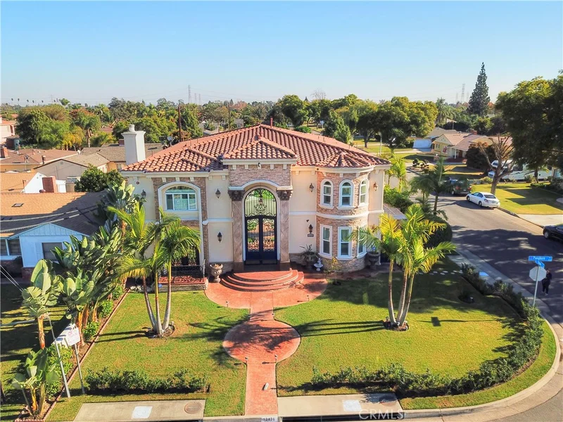 10436 Pangborn, Downey, CA 90241